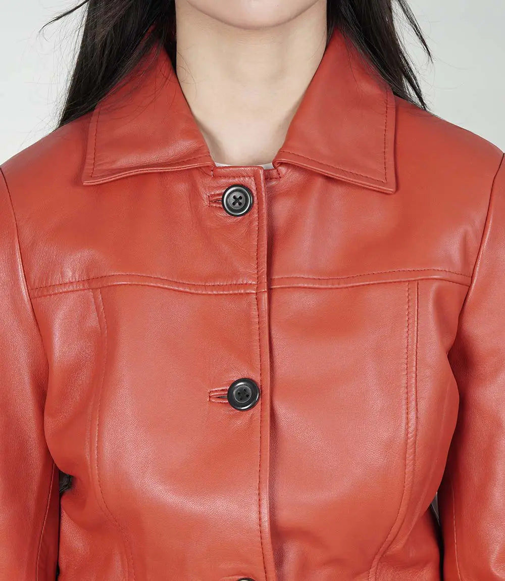 manteau de voiture rouge